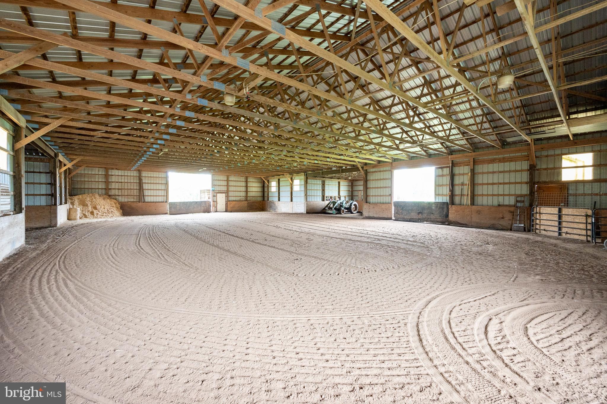 46 Little Road Perkiomenville, PA 18074 - Photo 4 of 57 Indoor arena