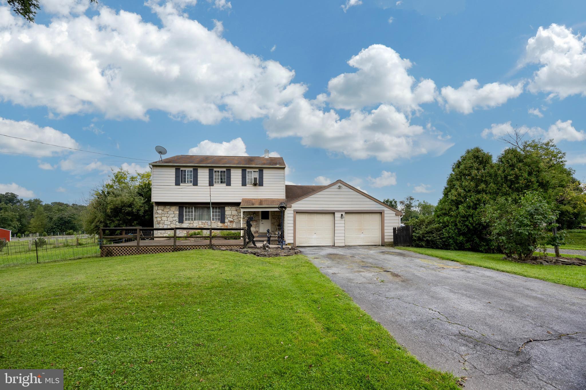 46 Little Road Perkiomenville, PA 18074 - Photo 53 of 57 exterior front