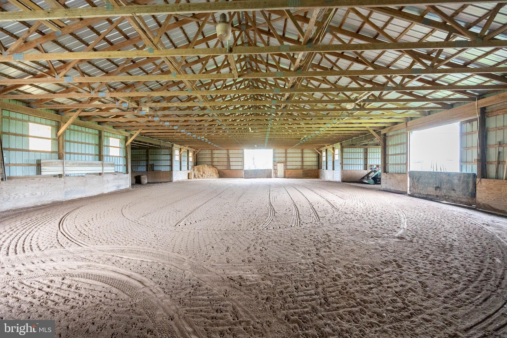 46 Little Road Perkiomenville, PA 18074 - Photo 6 of 57 Indoor arena