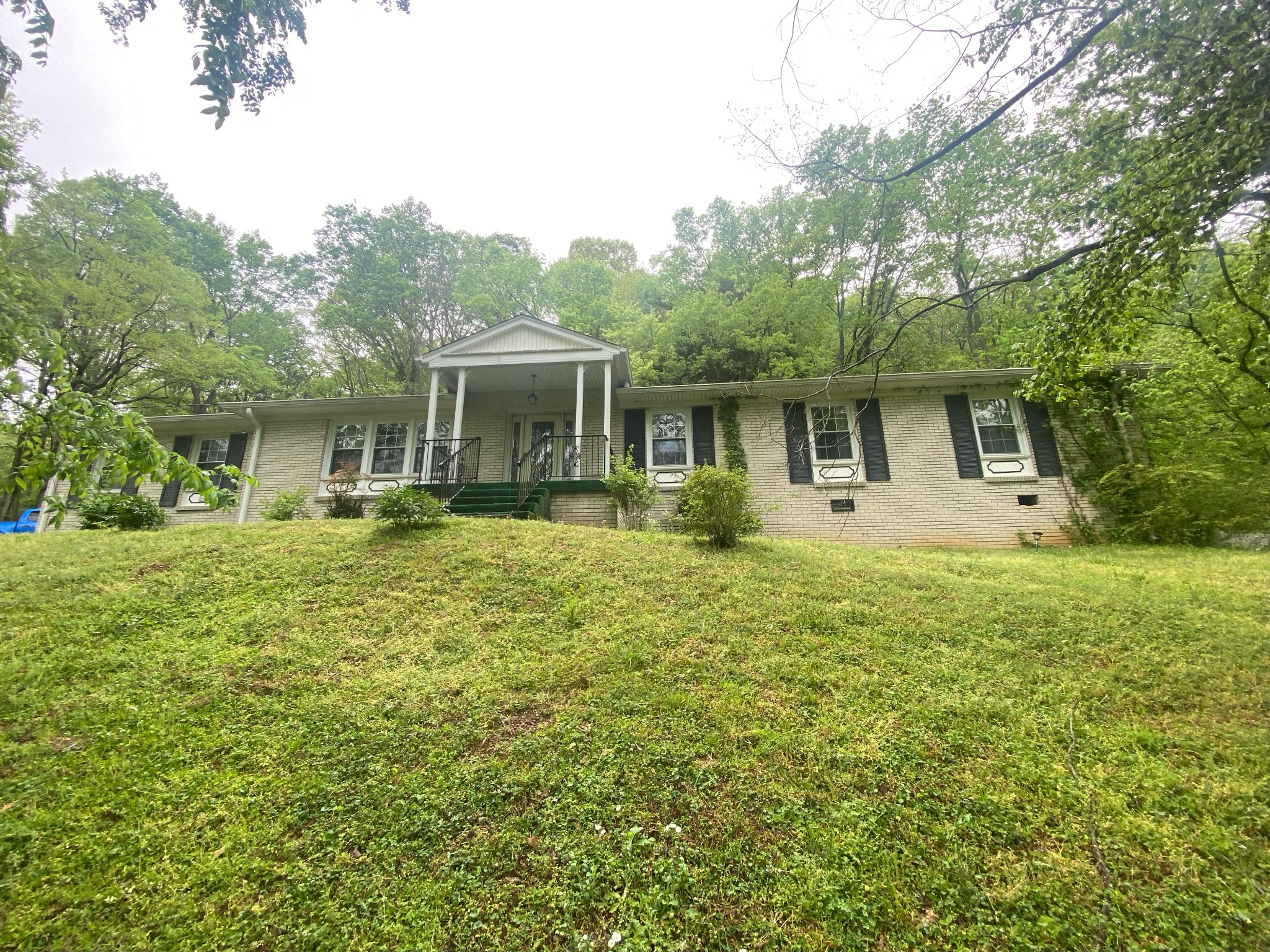 2705 Hillsboro Road Franklin, TN 37069 - Photo 3 of 4