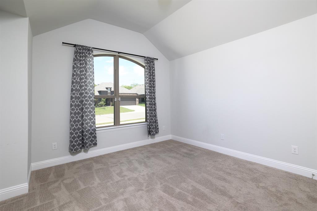 118 Sycamore Street Balch Springs, TX 75181 - Photo 19 of 34 a view of an empty room with a window