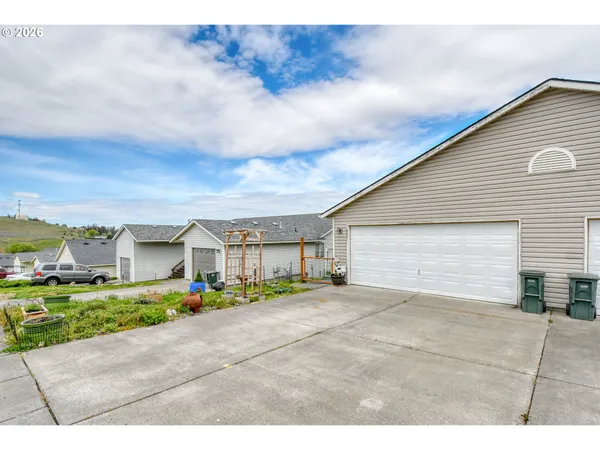 $228,500 | 921 Southwest Nye Avenue, Pendleton, OR 97801