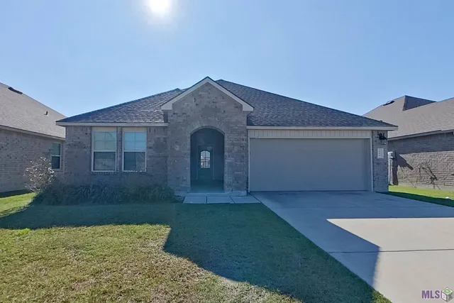 $1,895 | 406 Mango Drive, Lafayette, LA 70507