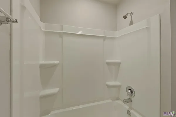 $1,895 | 406 Mango Drive, Lafayette, LA 70507