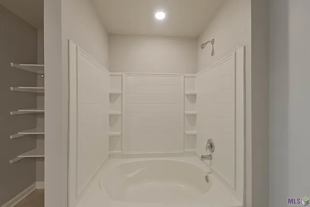 $1,895 | 406 Mango Drive, Lafayette, LA 70507