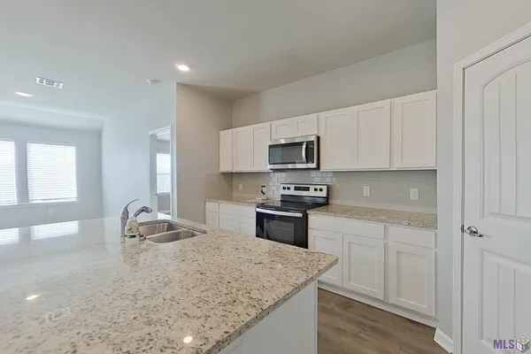 $1,895 | 406 Mango Drive, Lafayette, LA 70507