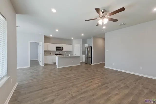 $1,895 | 406 Mango Drive, Lafayette, LA 70507