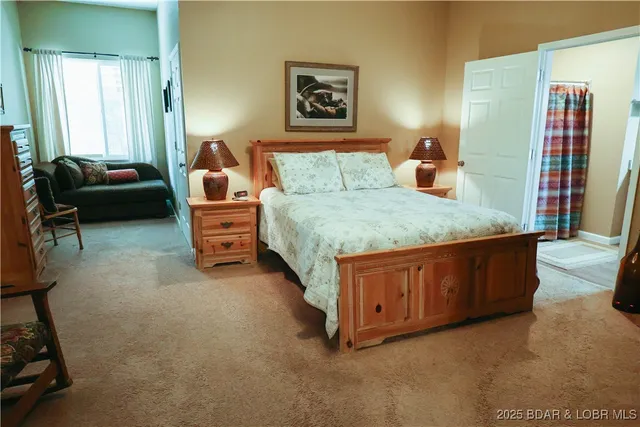 $425,000 | 170 Beacon Road, Eldon, MO 65026