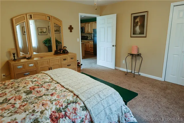 $425,000 | 170 Beacon Road, Eldon, MO 65026