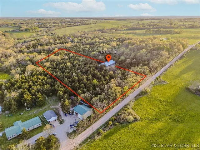 $425,000 | 170 Beacon Road, Eldon, MO 65026