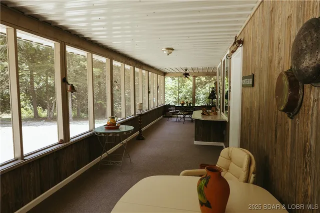 $425,000 | 170 Beacon Road, Eldon, MO 65026