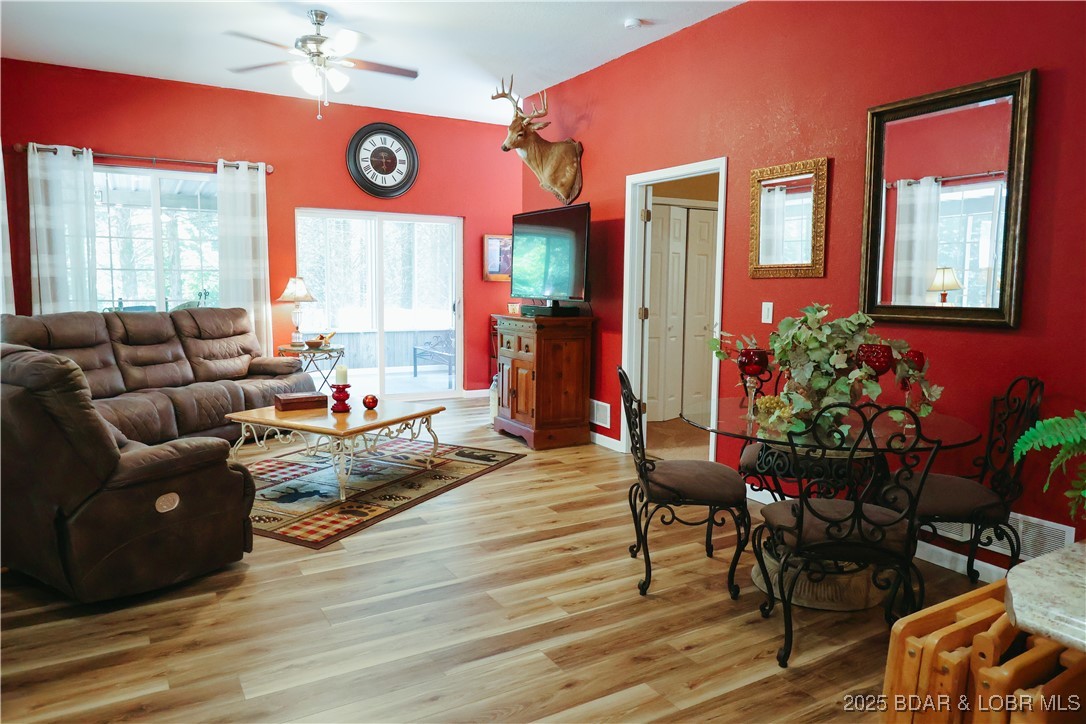 170 Beacon Road Eldon, MO 65026 - Photo 9 of 50