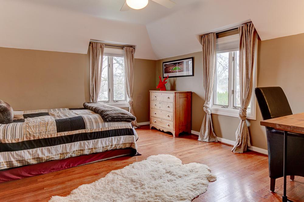 2290 Oxford Road Columbus, OH 43221 - Photo 23 of 32
