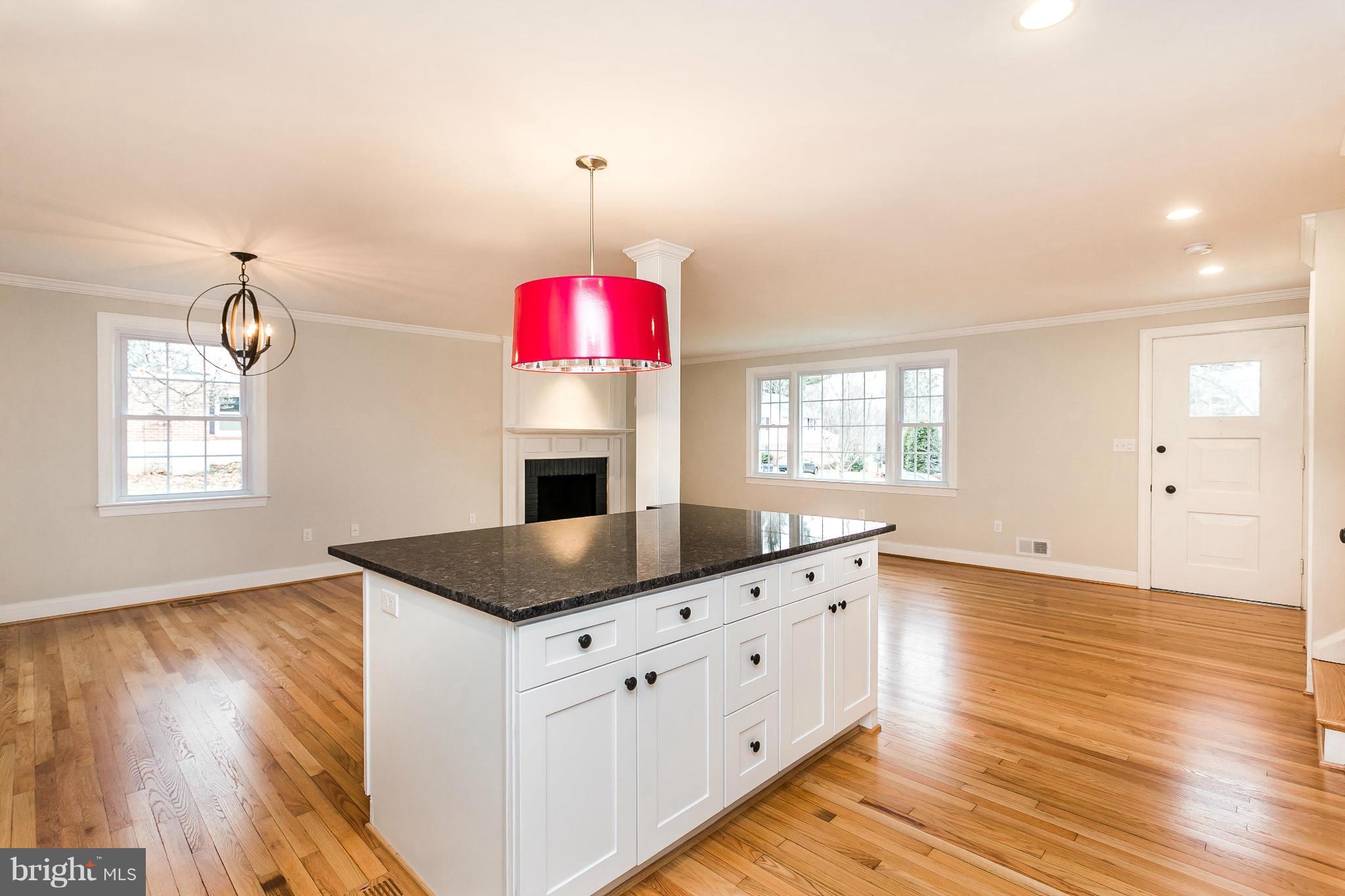 207 Purlington Road Lutherville-Timonium, MD 21093 - Photo 4 of 23 Kitchen
