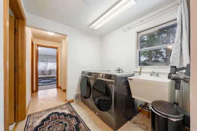 $308,000 | 3505 North Richmond Street, Appleton, WI 54914