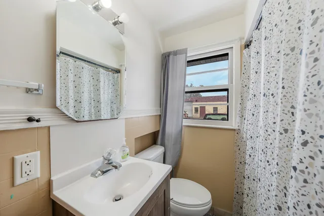 $308,000 | 3505 North Richmond Street, Appleton, WI 54914