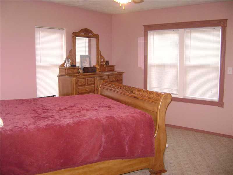 2423 Savannah Road New Castle, PA 16101 - Photo 11 of 20 Master Bedroom.