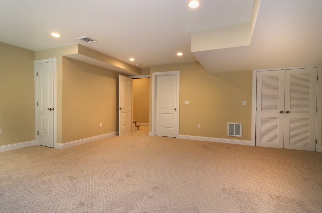 99 Turtle Brook Road, Unit 211 Canton, MA 02021 - Photo 8 of 8 Gallery Image 8