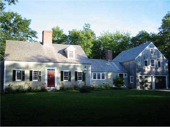 33 Pocahontas Road Kittery, ME 03905 - Photo 1 of 1