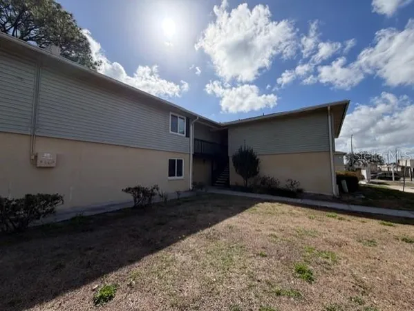 $1,495 | 221 Red Cedar Place, Unit 221, Brandon, FL 33510