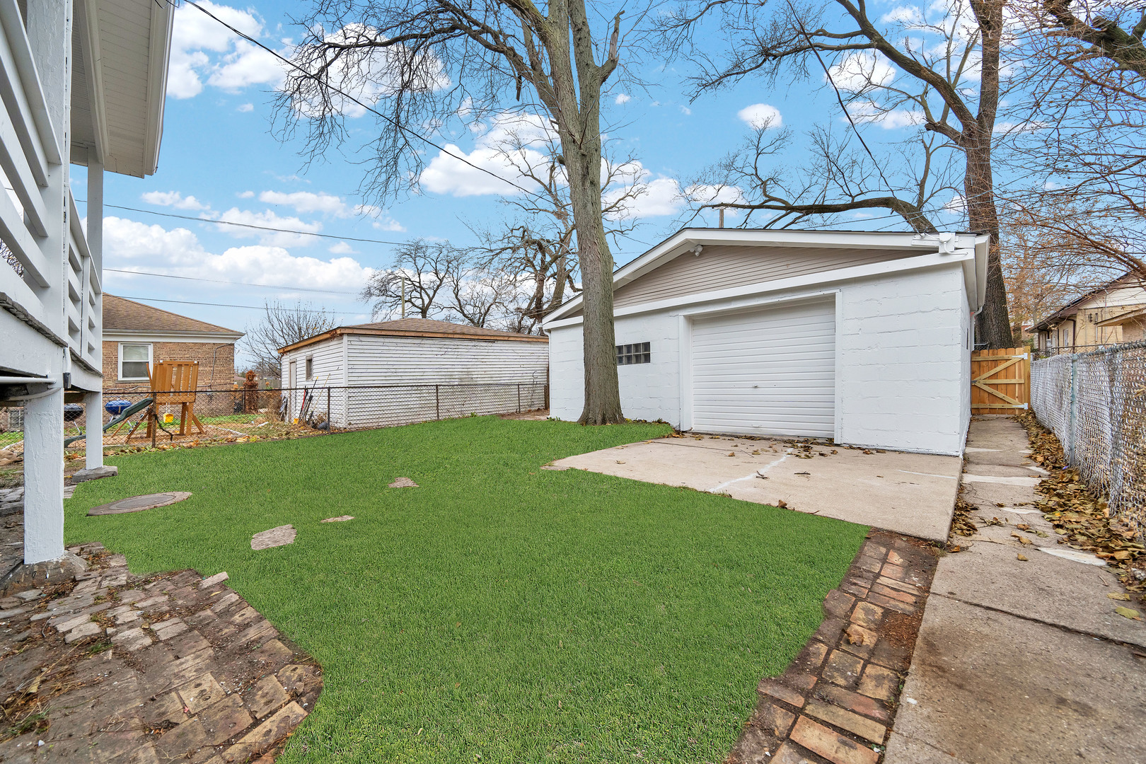 7644 South Constance Avenue Chicago, IL 60649 - Photo 30 of 31