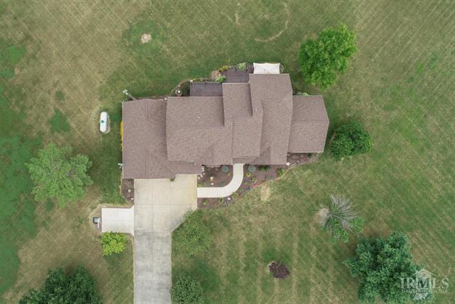 11300 West Division Road Yorktown, IN 47396 - Photo 3 of 36 Gallery Image 3