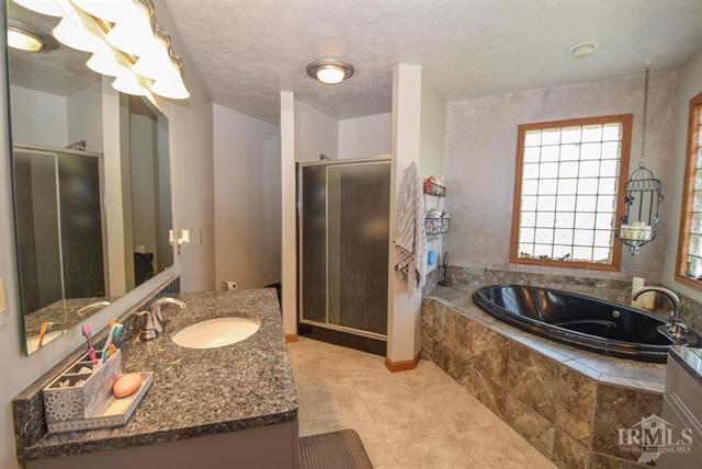 11300 West Division Road Yorktown, IN 47396 - Photo 23 of 36 Gallery Image 23