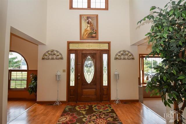11300 West Division Road Yorktown, IN 47396 - Photo 5 of 36 Gallery Image 5