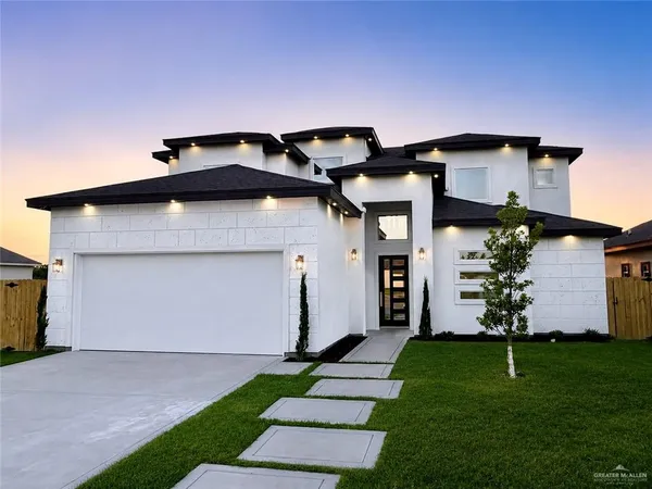 $395,000 | 3002 East Sabinal Avenue, Hidalgo, TX 78557