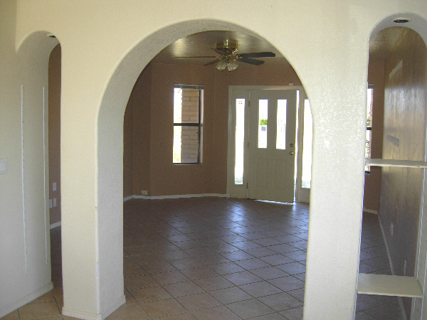 1022 Circulo Golondrina Rio Rico, AZ 85648 - Photo 3 of 10