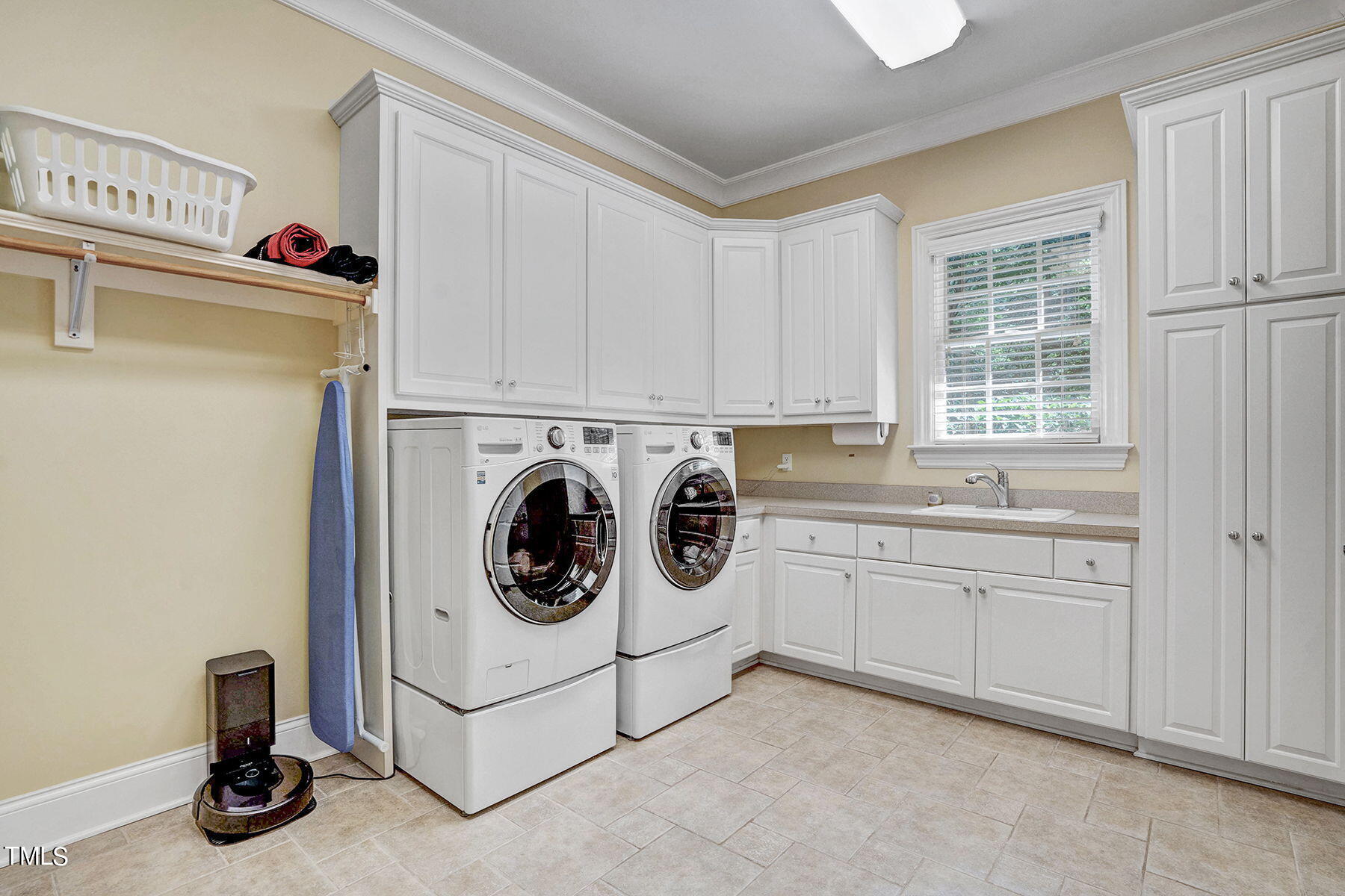 1016 Quiet Ridge Circle Raleigh, NC 27614 - Photo 18 of 31 LaundryRoomQuietRidge