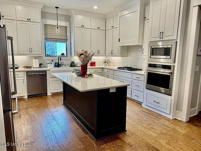 $565,000 | 133 Kathryn Drive, Brandon, MS 39042