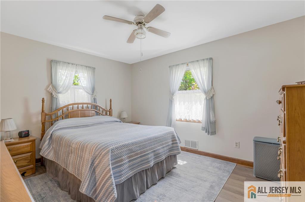 246 4th Street Dunellen, NJ 08812 - Photo 17 of 41