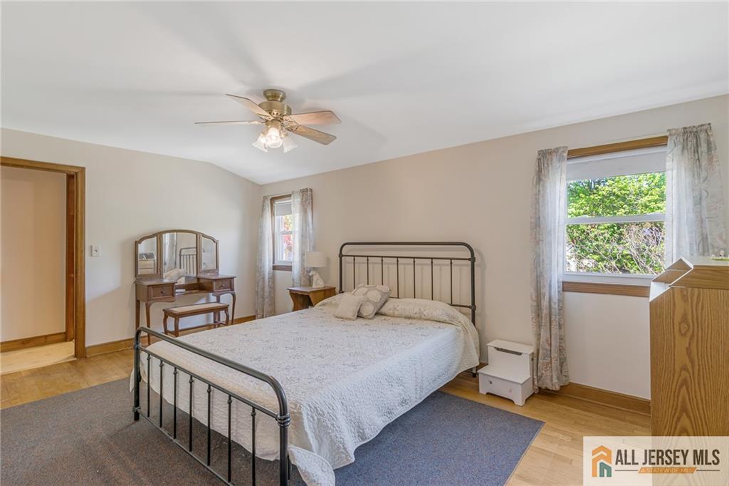 246 4th Street Dunellen, NJ 08812 - Photo 29 of 41