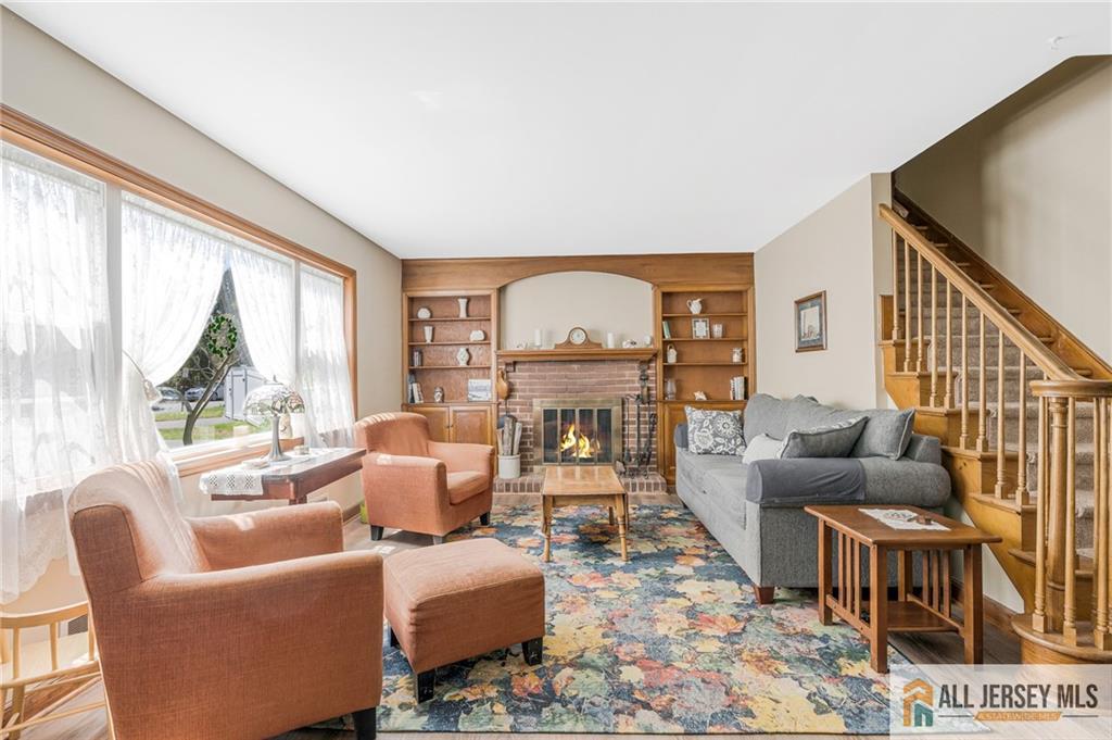246 4th Street Dunellen, NJ 08812 - Photo 5 of 41