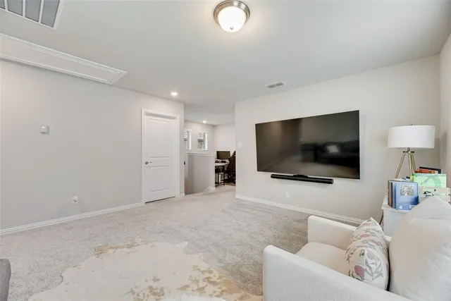 $2,850 | 3830 Norway Mews, Rowlett, TX 75089