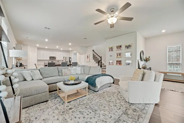 $2,850 | 3830 Norway Mews, Rowlett, TX 75089