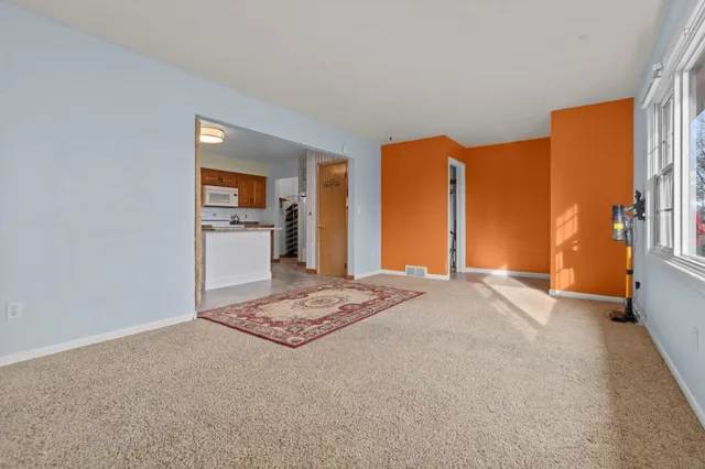 $199,900 | 815 Sunset Avenue, Algoma, WI 54201