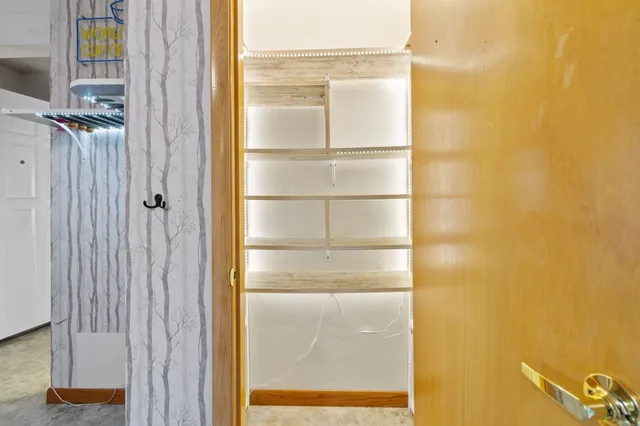 $199,900 | 815 Sunset Avenue, Algoma, WI 54201