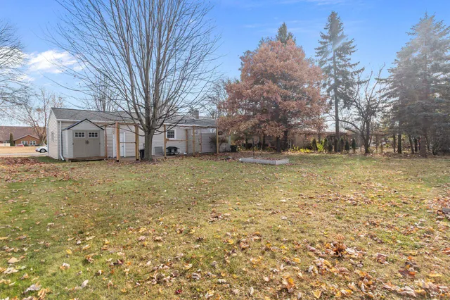 $199,900 | 815 Sunset Avenue, Algoma, WI 54201