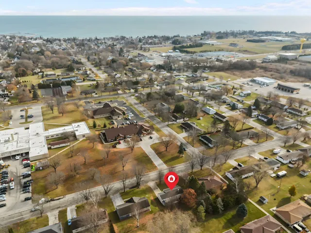 $199,900 | 815 Sunset Avenue, Algoma, WI 54201