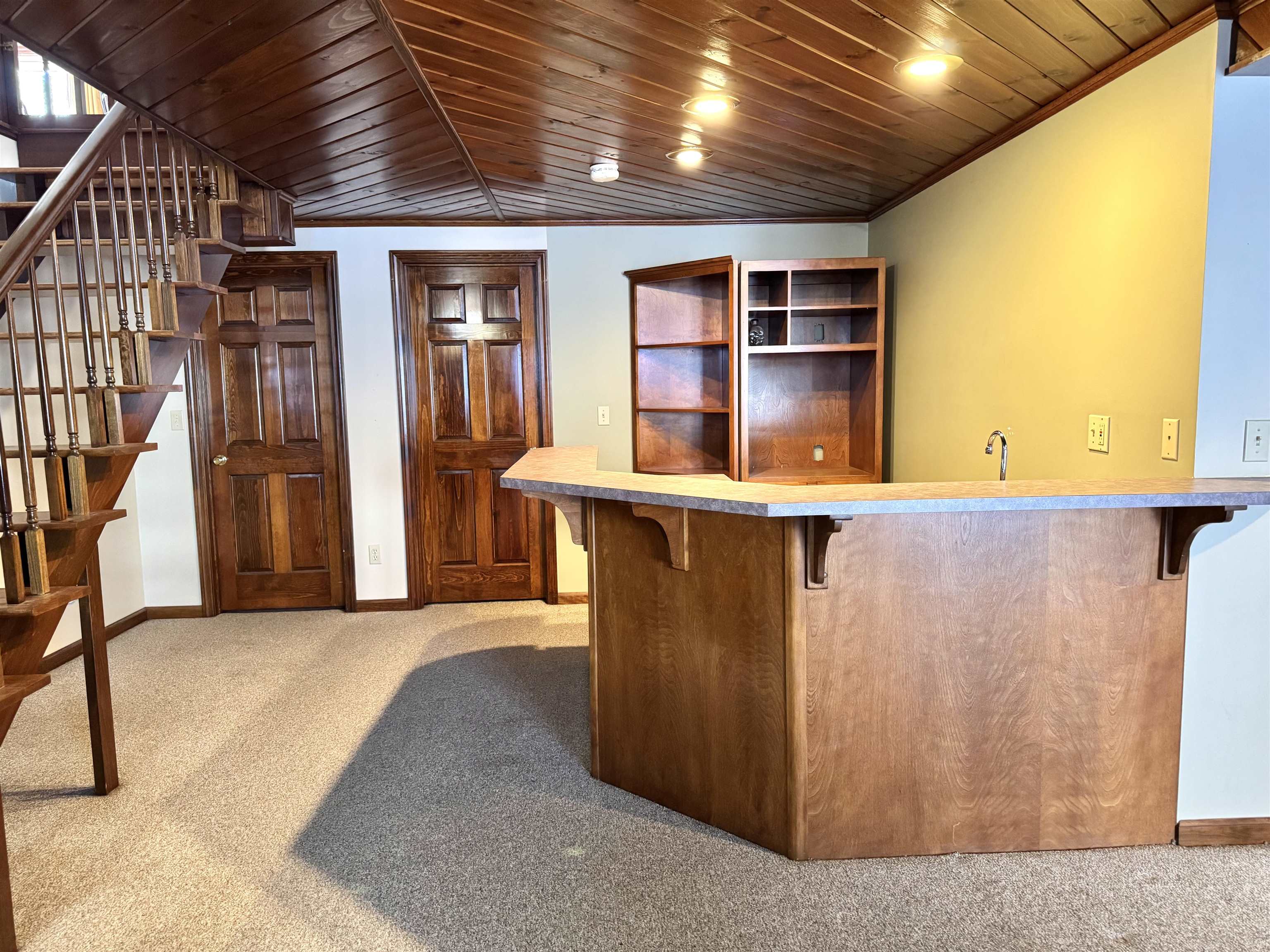 866 Ridge Hill Drive Derby, VT 05855 - Photo 18 of 37
