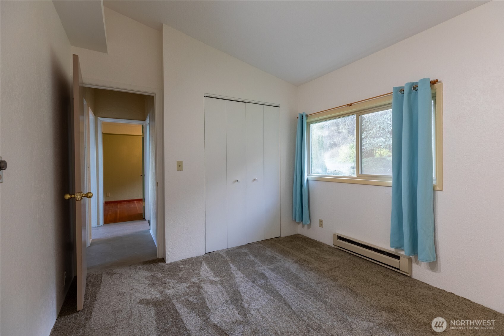 90 Dawnsridge Road Sekiu, WA 98381 - Photo 27 of 40 a view of empty room with window