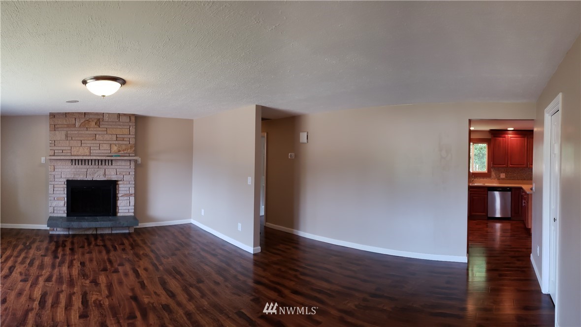 3818 Petersville Road Northeast Bremerton, WA 98310 - Photo 5 of 22 Gallery Image 5