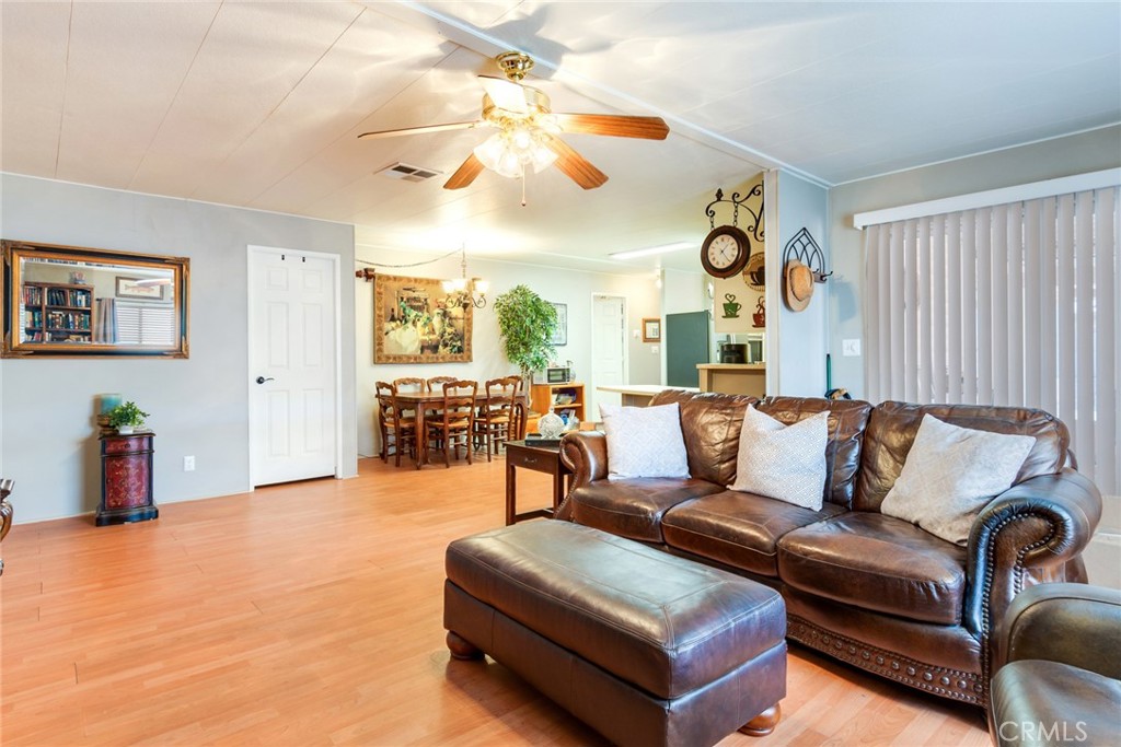 3500 Buchanan Street, Unit 173 Riverside, CA 92503 - Photo 13 of 29 Family Room view 3