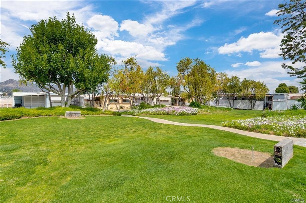 3500 Buchanan Street, Unit 173 Riverside, CA 92503 - Photo 29 of 29 Community area