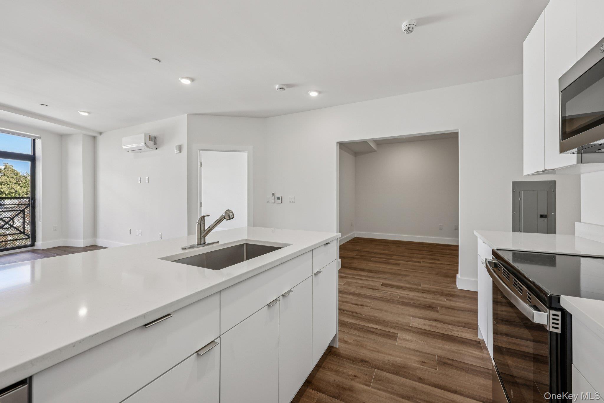 199 East Post Road, Unit 205 White Plains, NY 10601 - Photo 13 of 20