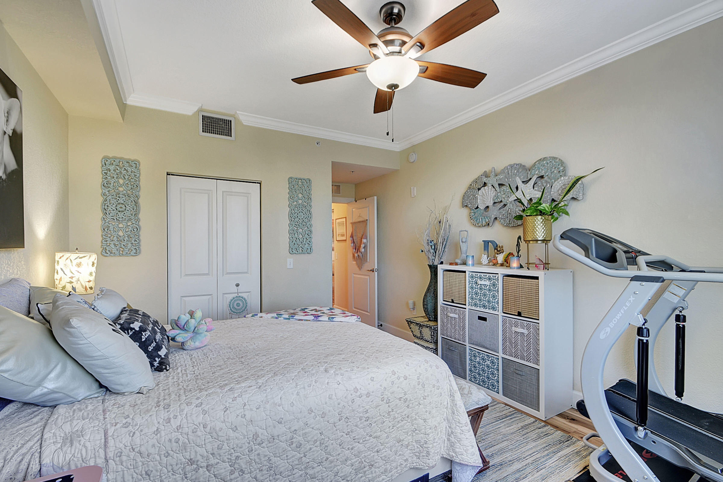 1690 Renaissance Commons Boulevard, Unit 1402 Boynton Beach, FL 33426 - Photo 14 of 50 42_dsc_6663