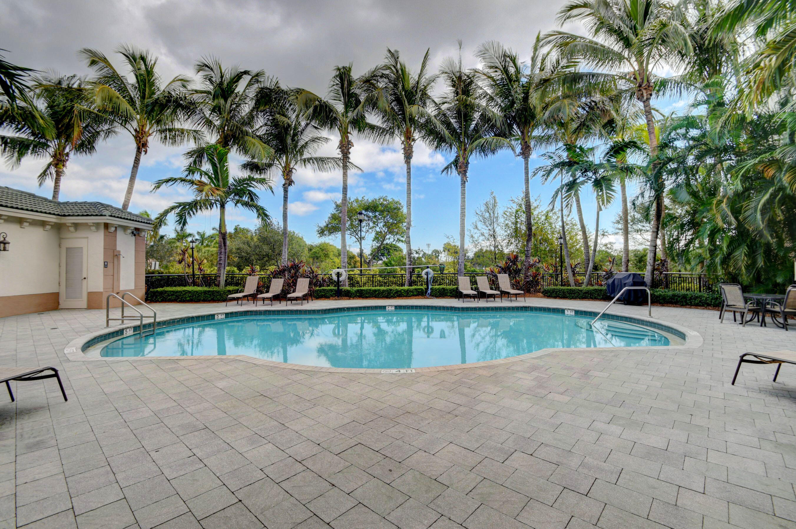 1690 Renaissance Commons Boulevard, Unit 1402 Boynton Beach, FL 33426 - Photo 37 of 50 07_dsc_3295_6_7_8_9