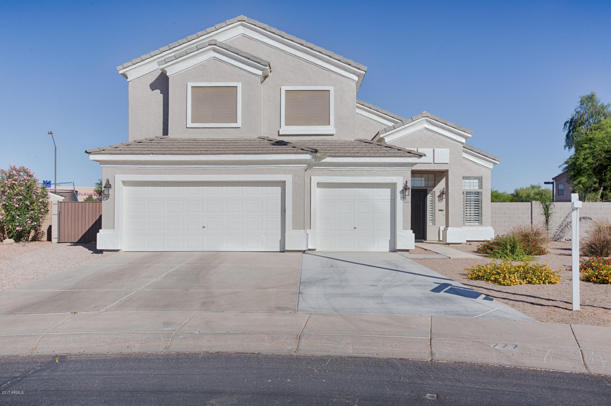 777 East Ranch Road Gilbert, AZ 85296 - Photo 1 of 34 777 E Ranch Rd Gilbert AZ 85296
